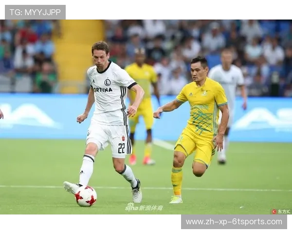 欧冠赛事玛丽港与华沙比赛精彩瞬间