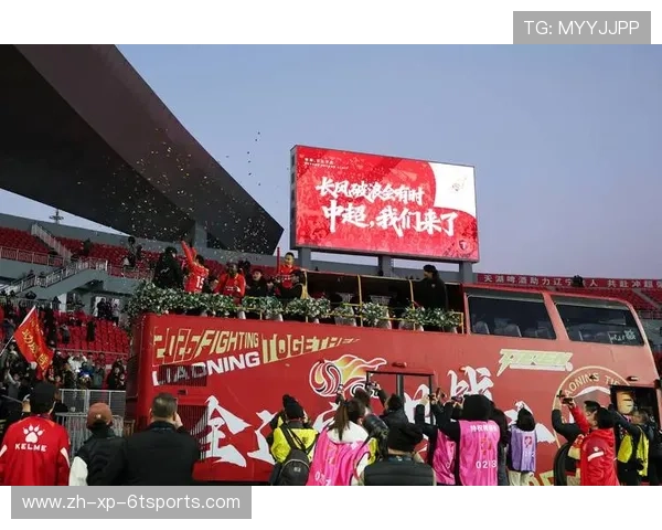 足球比赛中的全员参与与战术协同